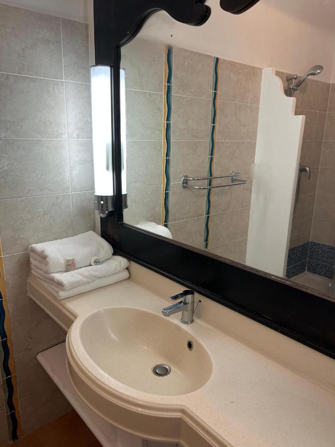 Studio Avec Vue Mer Exceptionnelle, Plage Et Piscine, Village Vacances Sainte-Anne Εξωτερικό φωτογραφία